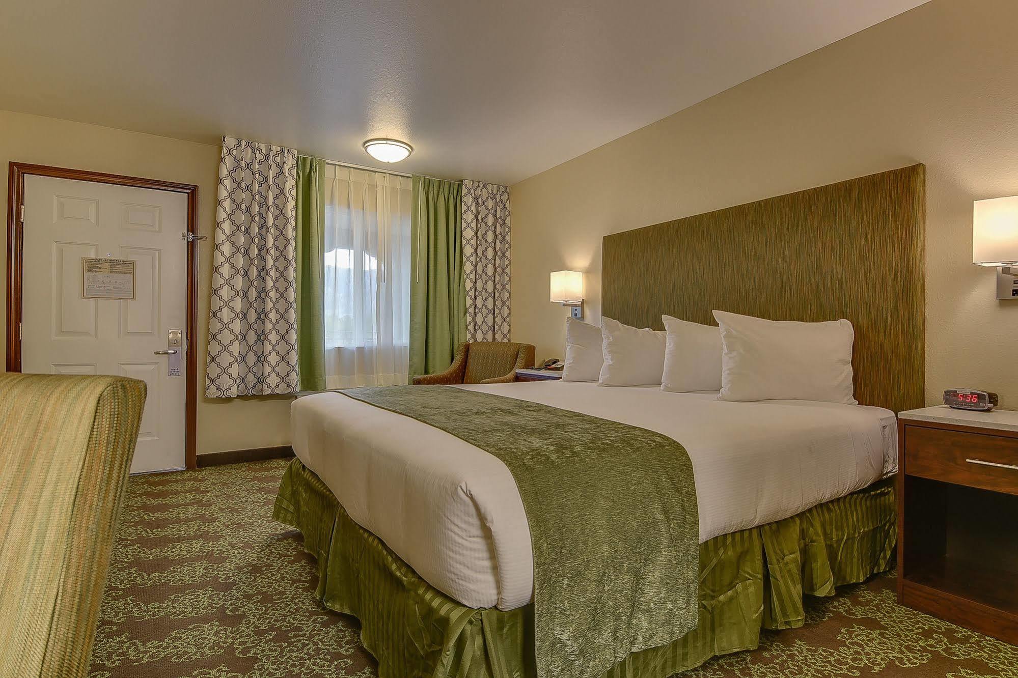 Vagabond Inn Бишъп Екстериор снимка